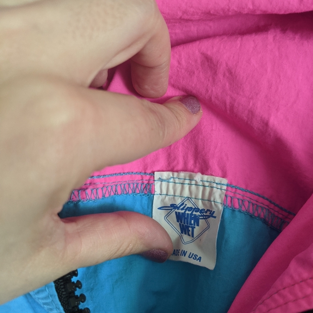 Vintage “Slippery When Wet” Windbreaker – Size XL - Picture 6 of 8
